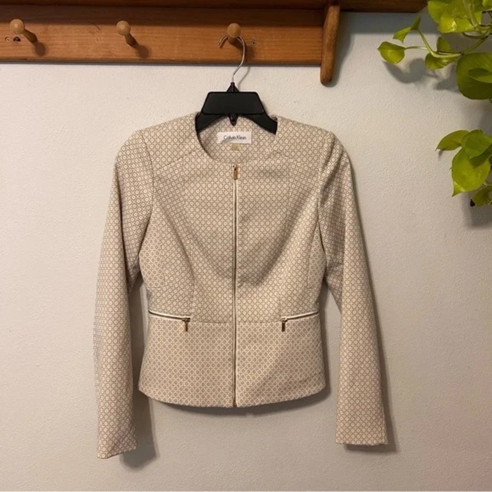 Calvin Klein Beige Patterned Blazer - image 1